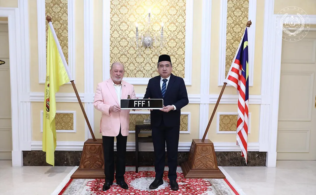 King wins 'FFF1' plate number with RM1.75m bid hopes proceeds will benefit people